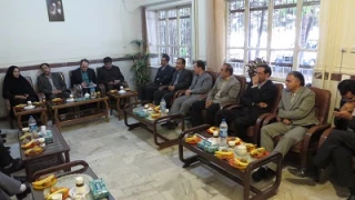 نشست صمیمی جناب آقای دکتر مهرمحمدی با اعضای هیئت علمی و استادان پردیس های استان همدان