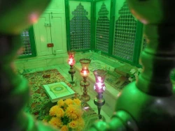 اولین جشنواه ی فرهنگی هنری اساتید و کارکنان دانشگاه فرهنگیان