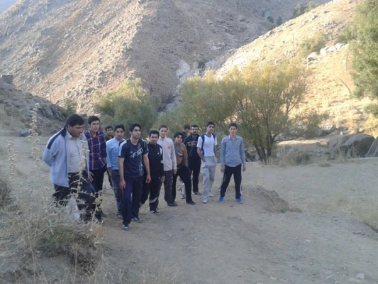کوه پیمایی اعضای بسیج دانشجویی