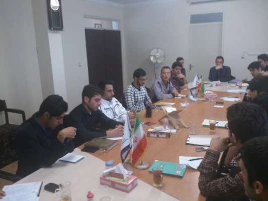 نشست  کارگروه های انجمن علمی دانشجویان با سرپرست و معاون اداری و مالی پردیس شهید مقصودی