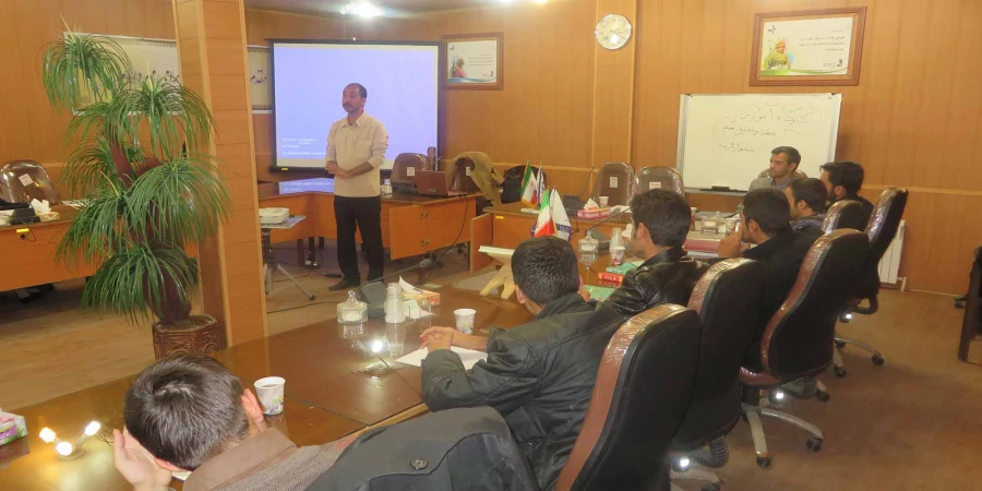 کارگاه آموزشی مفاهیم نقد و تحلیل فیلم جشنواره رشد