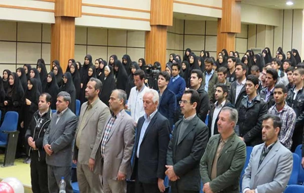 مراسم جشن استقبال از دانشجویان جدید الورود