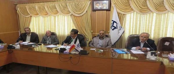 بحث و تبادل نظر اعضا هیئت علمی و مدرسین مدعو در سومین جلسه ی ستاد کارورزی