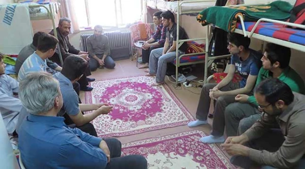 همزمان با هفته ی خوابگاه های دانشجویی