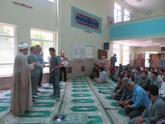 تقدیر از منتخبین مرحله ی استانی  بیست و پنجمین جشنواره ی فرهنگی بخش هنری ، علمی، ادبی و فناوری