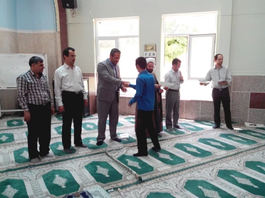 تقدیر از منتخبین مرحله ی استانی  بیست و پنجمین جشنواره ی فرهنگی بخش هنری ، علمی، ادبی و فناوری