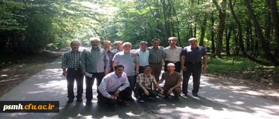 در اردوی علمی تفریحی اعضای هیات علمی؛

موضوعاتی نظیر رجعت، مشاهیر ادبی و آسیب های اجتماعی مورد بحث و تبادل نظر قرار گرفت.