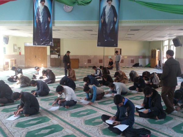 برگزاری مسابقه ی کتابخوانی نگین آفرینش به روایت تصویر