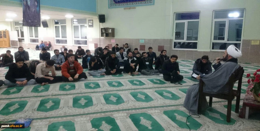 نشست دانشجویی و پرسش و پاسخ  با موضوع  " نماز و احکام "