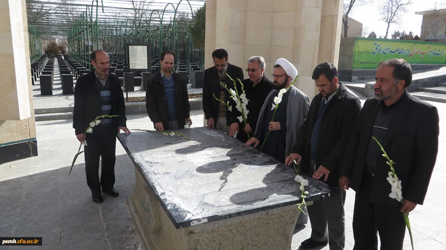 غبار روبی مزار شهید مقصودی و سایر شهدای والامقام انقلاب اسلامی همدان