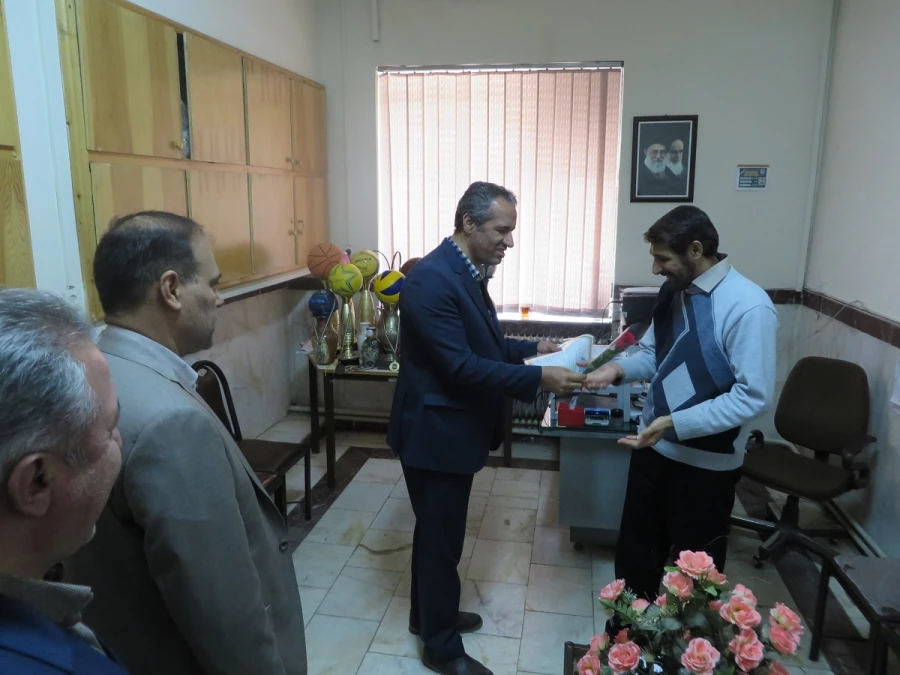 تجلیل از همکاران جانباز در سالروز ولادت حضرت ابوالفضل(ع) با یادی از همکار جانباز، مرحوم رمضانعلی جعفری صفا