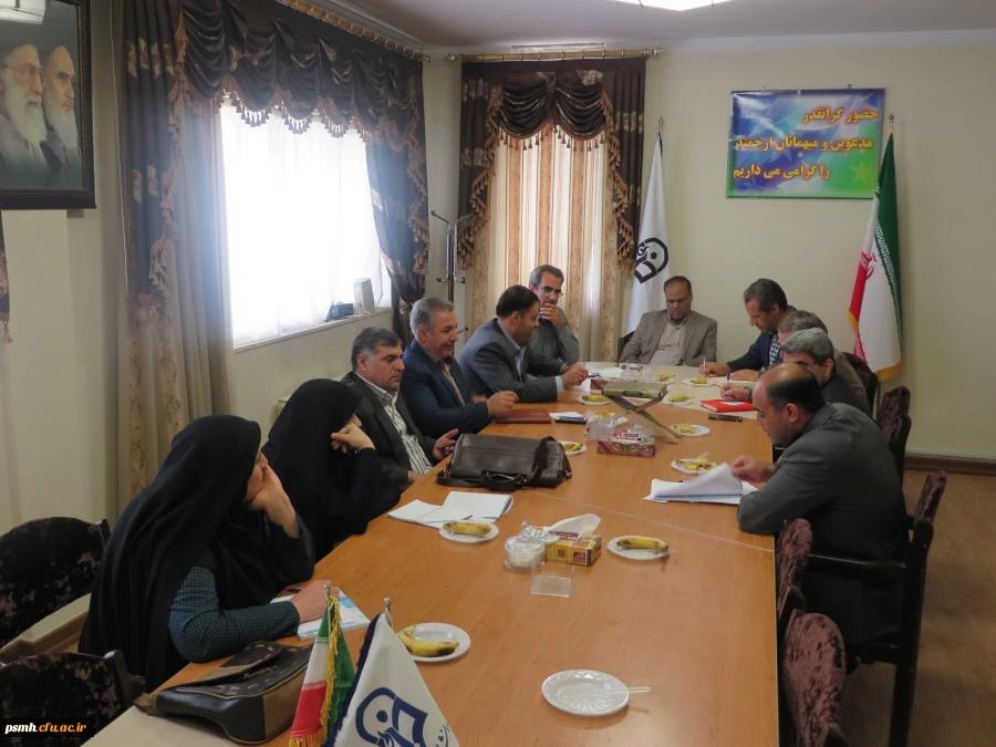 جلسه هماهنگی و برنامه ریزی ستاد برگزاری همایش هفته آموزش و روز معلم به میزبانی پردیس شهید مقصودی همدان