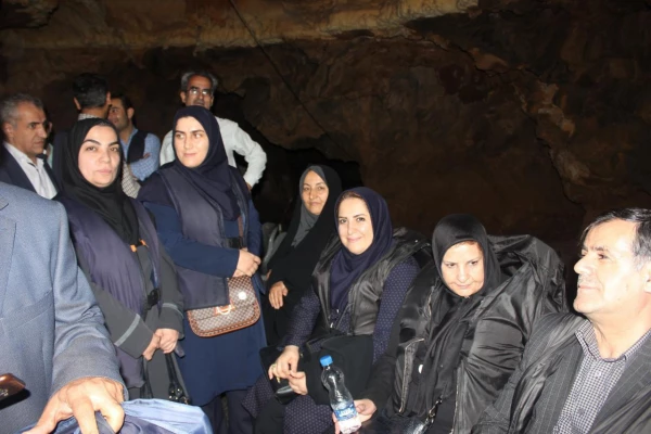 بازید از غار علیصدر