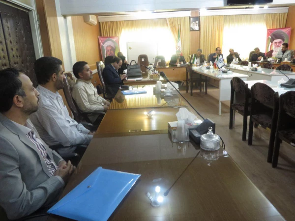 با هدف آسیب شناسی و ارائه راهکارهای لازم جهت بهبود فرایند مصاحبه از مهارت آموزان ماده 28 ؛ جلسه ی توجیهی با حضور مسئولین دانشگاه فرهنگیان استان همدان، اداره کل آموزش و پرورش و مصاحبه گران در سالن ملاصدرا واقع در ساختمان مدیریت استان برگزار شد.