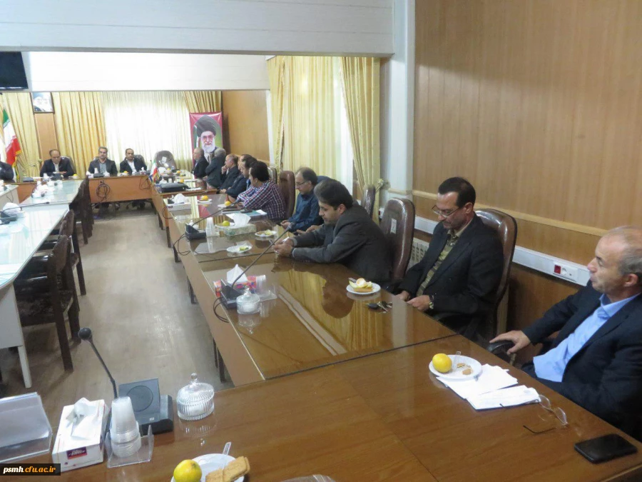 در راستای ایجاد هماهنگی و بهره مندی از خرد جمعی؛
نشست عمومی مدیریت استانی دانشگاه فرهنگیان همدان با اعضای هیات علمی برگزار شد.