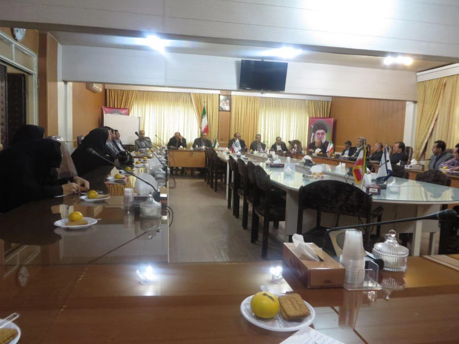 در راستای ایجاد هماهنگی و بهره مندی از خرد جمعی؛
نشست عمومی مدیریت استانی دانشگاه فرهنگیان همدان با اعضای هیات علمی برگزار شد.