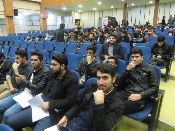 همایش روشنگری با محوریت « تبیین بصیرت و ولایت مداری »