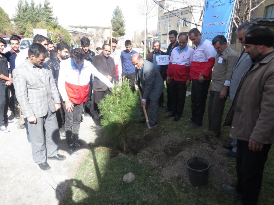 در دانشگاه فرهنگیان همدان برگزار شد:
