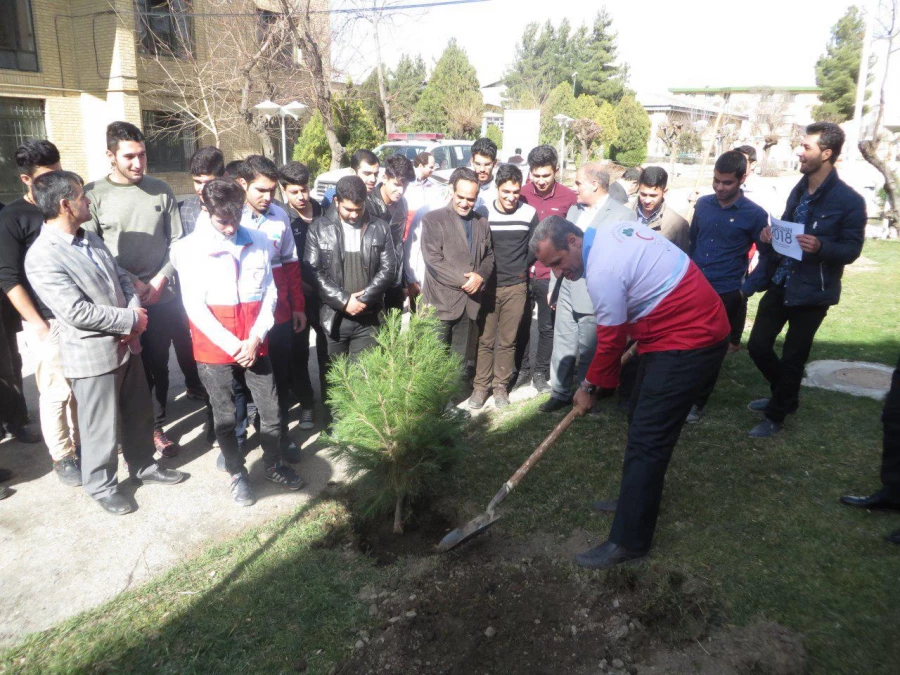 در دانشگاه فرهنگیان همدان برگزار شد:
