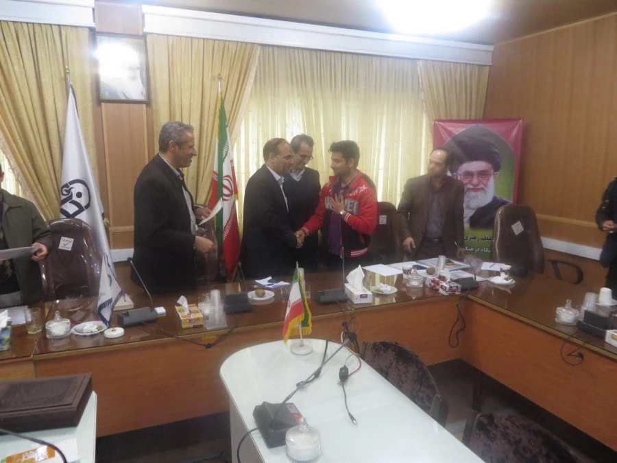 نشست مدیریت استان با تشکل های دانشجویی پردیس شهید مقصودی همدان