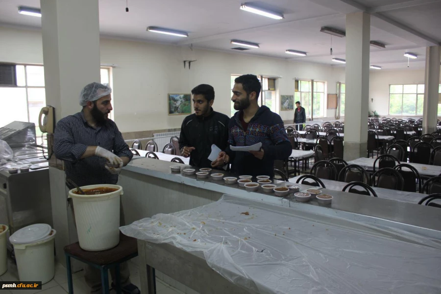 به مناسبت هفته سلامت، با شعار (ترویج سبک زندگی سالم) و در آستانه ی نیمه شعبان: توزیع میان وعده (کماج و سمنو) بین استادان، همکاران و دانشجویان پردیس شهید مقصودی همدان.