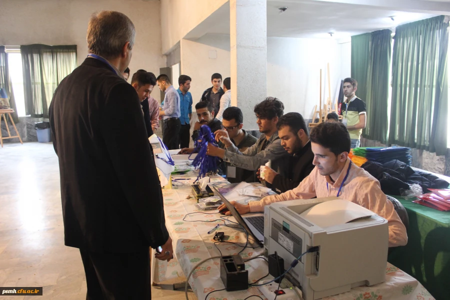 در جشنواره کشوری آثار برتر زبان و ادبیات فارسی استادان و معلمان