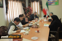 جلسه ی معاون هماهنگی استان با نمایندگان شورای صنفی رفاهی دانشجویی به منظور بررسی برنامه غذایی ماه مبارک رمضان - سه شنبه 97/02/25 - سالن جلسات ساختمان ریاست استان.