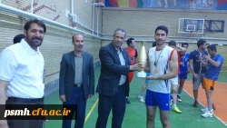 برگزاری مسابقات ورزشی به مناسبت هفته ی خوابگاه ها وگرامی داشت هفته ی معلم