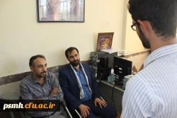 بازدید اکبر کاوسی امید عضو شورای اسلامی شهر همدان از روند مصاحبه تخصصی داوطلبان ورود به دانشگاه فرهنگیان همدان