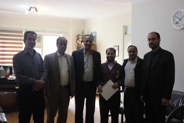 تقدیر از زحمات همکار روشندل عزیز