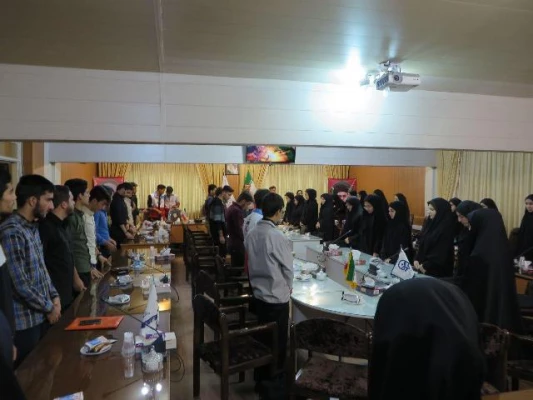 برگزاری نشست خشکسالی و بحران آب به همت اعضای محترم شورای مرکزی کانون هلال احمر به روایت تصویر