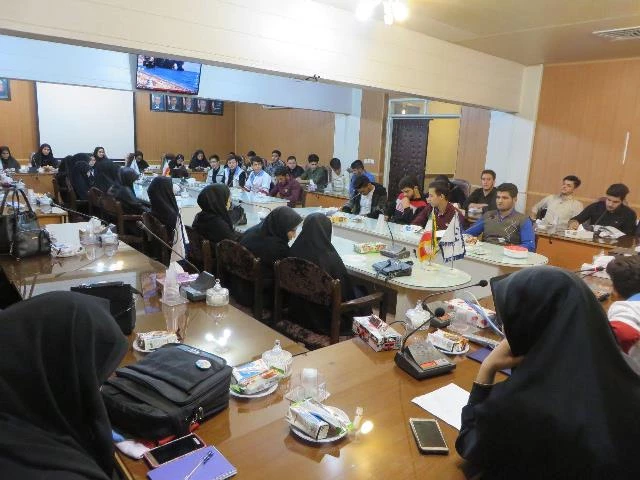 برگزاری نشست خشکسالی و بحران آب به همت اعضای محترم شورای مرکزی کانون هلال احمر به روایت تصویر