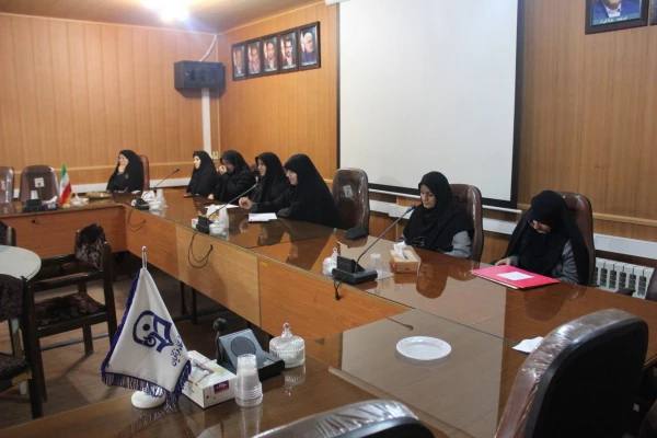 نشست هم اندیشی اعضای هیات علمی دانشگاه فرهنگیان با محوریت دفتر نهاد نمایندگی مقام معظم رهبری