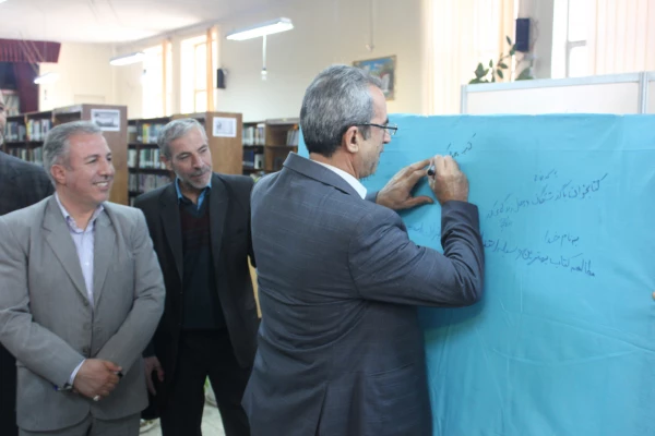 برنامه های برگزار شده هفته کتاب و کتابخوانی در پردیس شهید مقصودی همدان