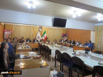 جلسه هم اندیشی اعضای هیات علمی دانشگاه فرهنگیان همدان با موضوع وحدت حوزه و دانشگاه