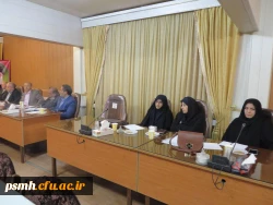 جلسه هم اندیشی اعضای هیات علمی دانشگاه فرهنگیان همدان با موضوع وحدت حوزه و دانشگاه