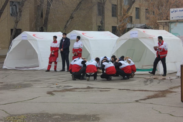 مانور آمادگی در برابر زلزله در دانشگاه فرهنگیان همدان برگزار شد