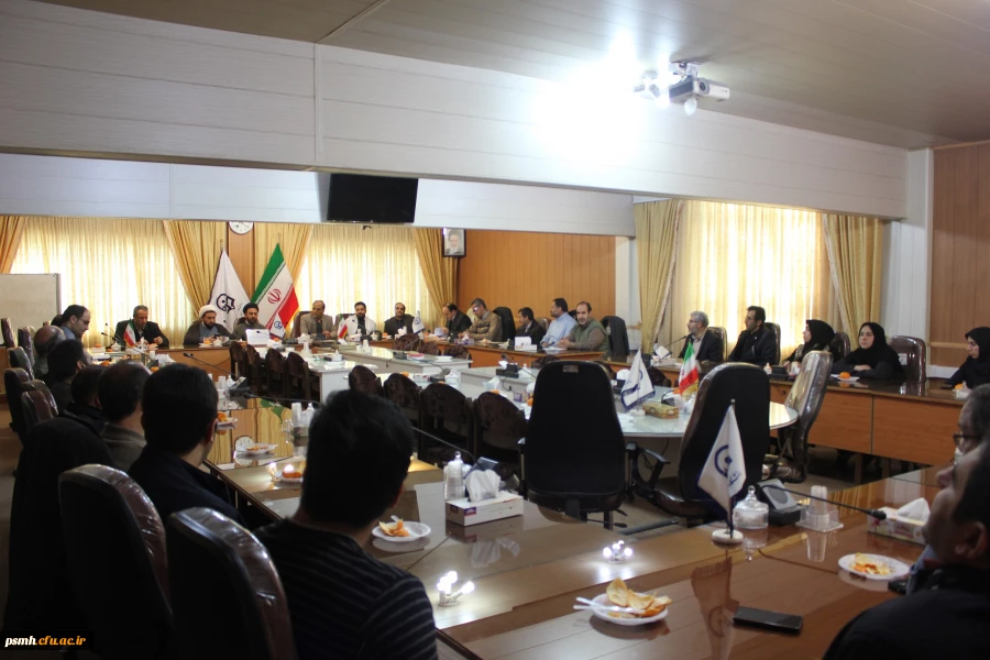 با موضوع انس با قرآن و بازخوانی حماسه نه دی برگزار شد:
دومین نشست معرفتی بسیج کارمندان دانشگاه فرهنگیان همدان به میزبانی پردیس شهید مقصودی