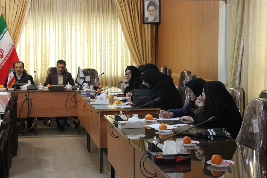 جلسه هم اندیشی اعضای هیات علمی دانشگاه فرهنگیان همدان با محوریت دفتر نهاد نمایندگی مقام معظم رهبری(مدظله العالی) - یکشنبه 97/10/16 - سالن ملاصدرا 