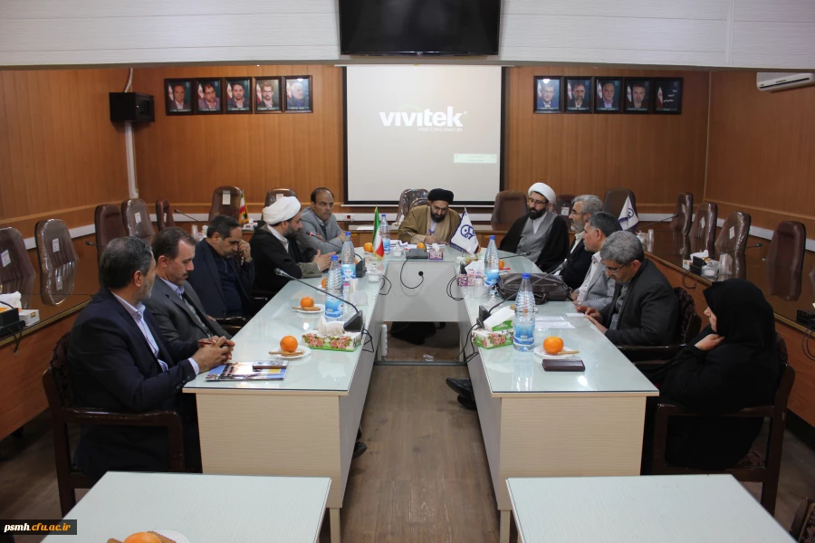 در شورای راهبردی دانشگاه فرهنگیان استان همدان با حضور حجت الاسلام و المسلمین دادگر مطرح شد:

اعضای هیات علمی نقش مهم و موثری در تربیت نسل جدید بر عهده دارند