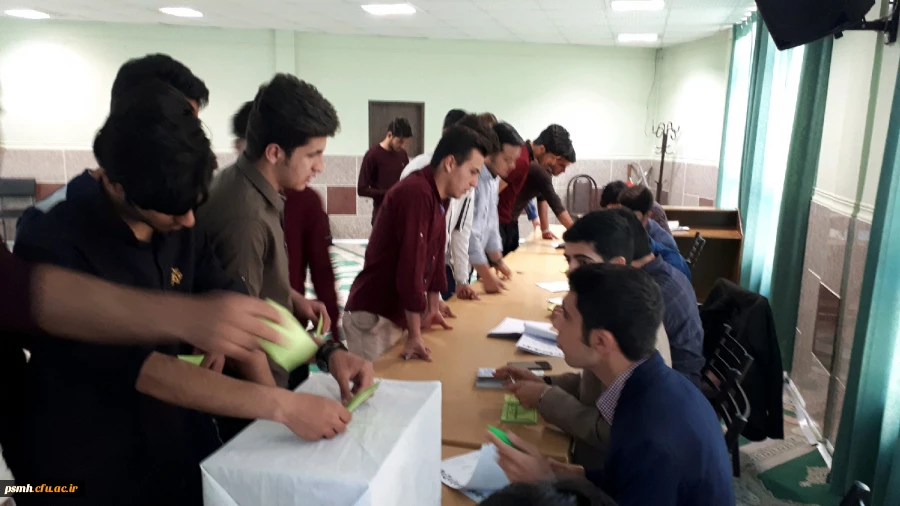 در انتخاباتی مهیج، نمایندگان شورای صنفی رفاهی دانشجویان پردیس شهید مقصودی همدان انتخاب شدند
