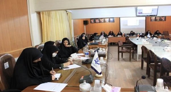 کارگاه آموزشی ارتقاء مهارت های حرفه ای و توانمندی نومعلمان، با حضور اساتید و جمعی از دانش آموختگان دانشگاه فرهنگیان همدان برگزار شد.