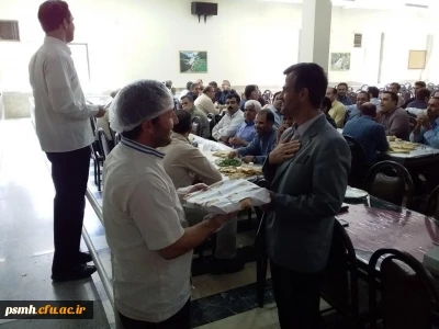 به ابتکار واحد فرهنگی و بهداشت تغذیه پردیس شهید مقصودی همدان صورت گرفت

برگزاری یک روز فرهنگی با اجرای برنامه های متنوع و مسابقه شفاهی از معلومات اداری و علمی