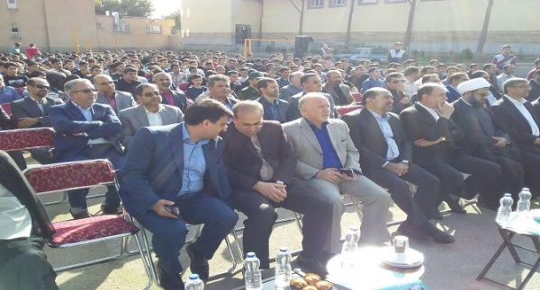 تقارن هفته ی دفاع مقدس و آغاز سالتحصیلی جدید را به فال نیک گرفته و امیدواریم دعای خیر شهدا همراه همگی ما باشد  3