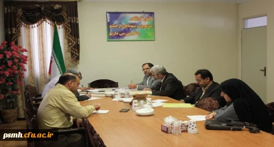 در دفتر مدیریت استان برگزار شد

نشست معاونین آموزشی و مدیران گروه های آموزشی با سرپرست مدیریت امور پردیس های استان