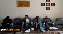 بنده یک معلم زاده هستم و همیشه برای این کسوت ارادت و احترام خاصی قائلم و در حد توان آماده ی خدمتگزاری ام  3