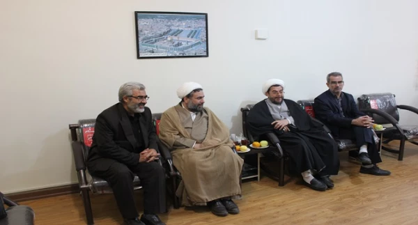 برگزاری و اداره ی جلسات مذهبی سلیقه ای نباشد و به شبهات جوانان پاسخ داده شود 3