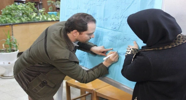 برنامه سخنی با کتاب در حضور مسئولین، اعضای هیات علمی و دانشجو معلمان 5