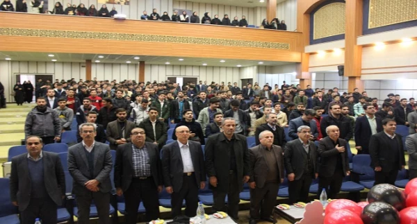 دلیل به دنبال پژوهش رفتن، رسیدن به مرجعیت علمی است که می تواند فردی، گروهی، محلی و منطقه ای باشد 2