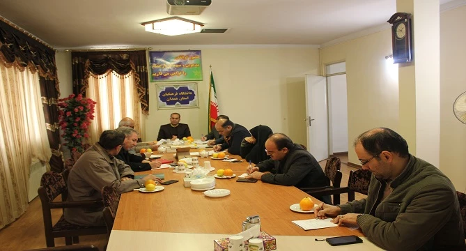 نظر بلند کارگروه تخصصی هیات امنای دانشگاه فرهنگیان استان همدان 2